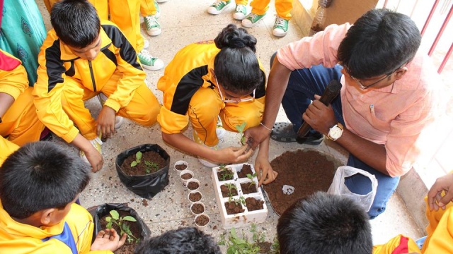 Interacting with children on organic farming